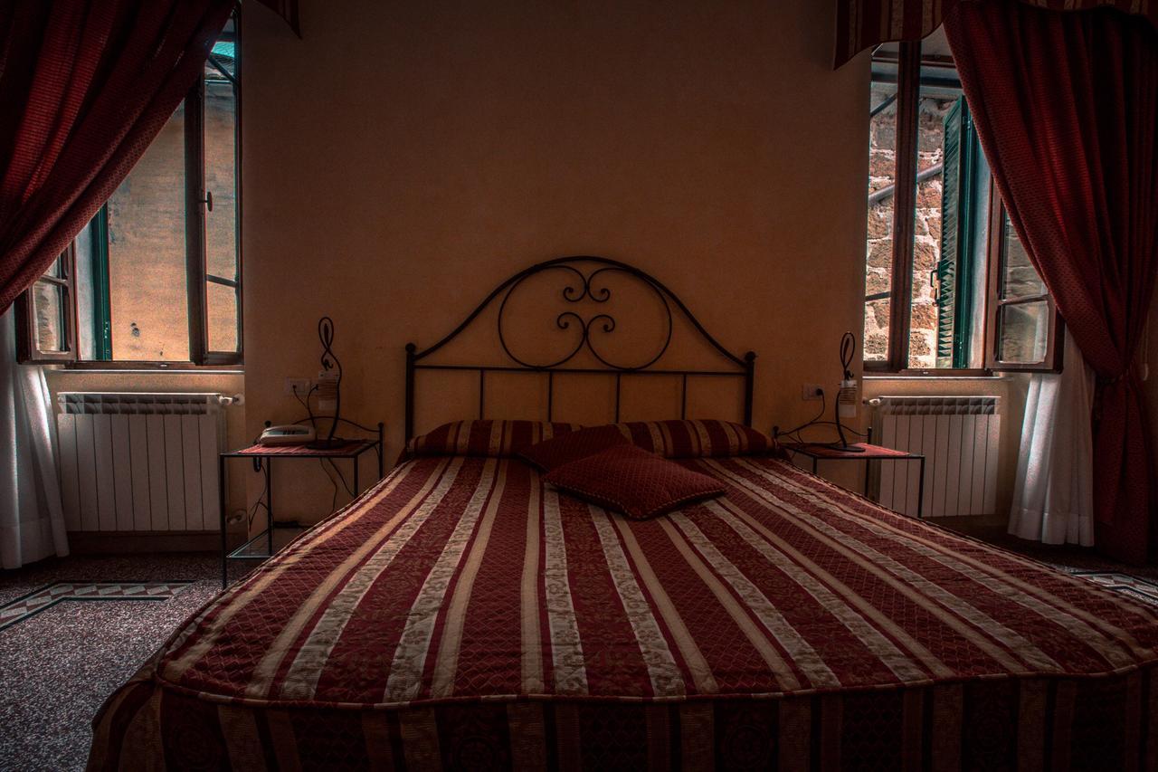 Albergo Guastini Pitigliano Exterior photo